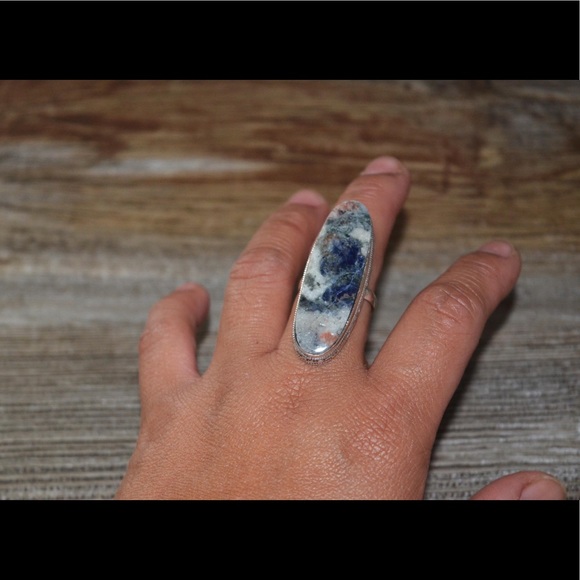 Oversize Stone of Sodalite Ring Size 7 1/4 - Picture 3 of 9